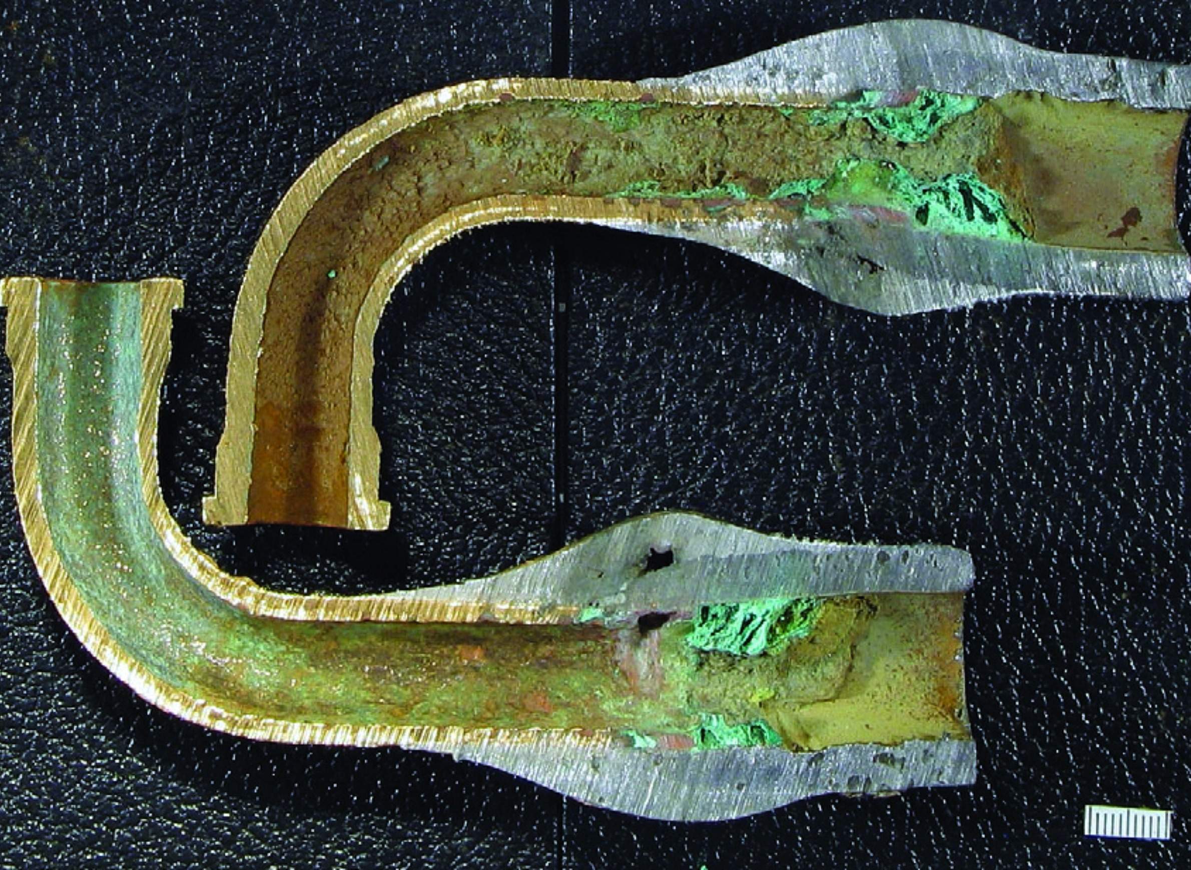 Gooseneck pipes