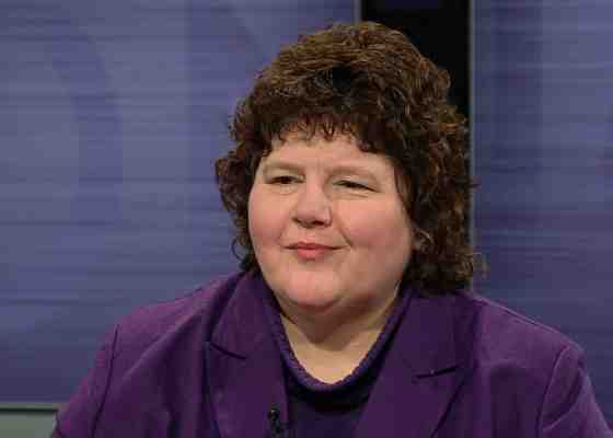 Beth Lewis